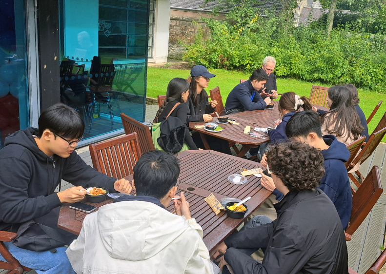 IFP students sat in the Kinnessburn garden enjoying their lunch in the sunshine.