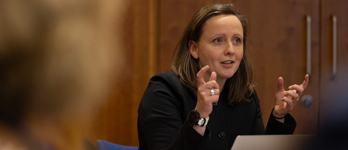 Shona Russell leading a seminar